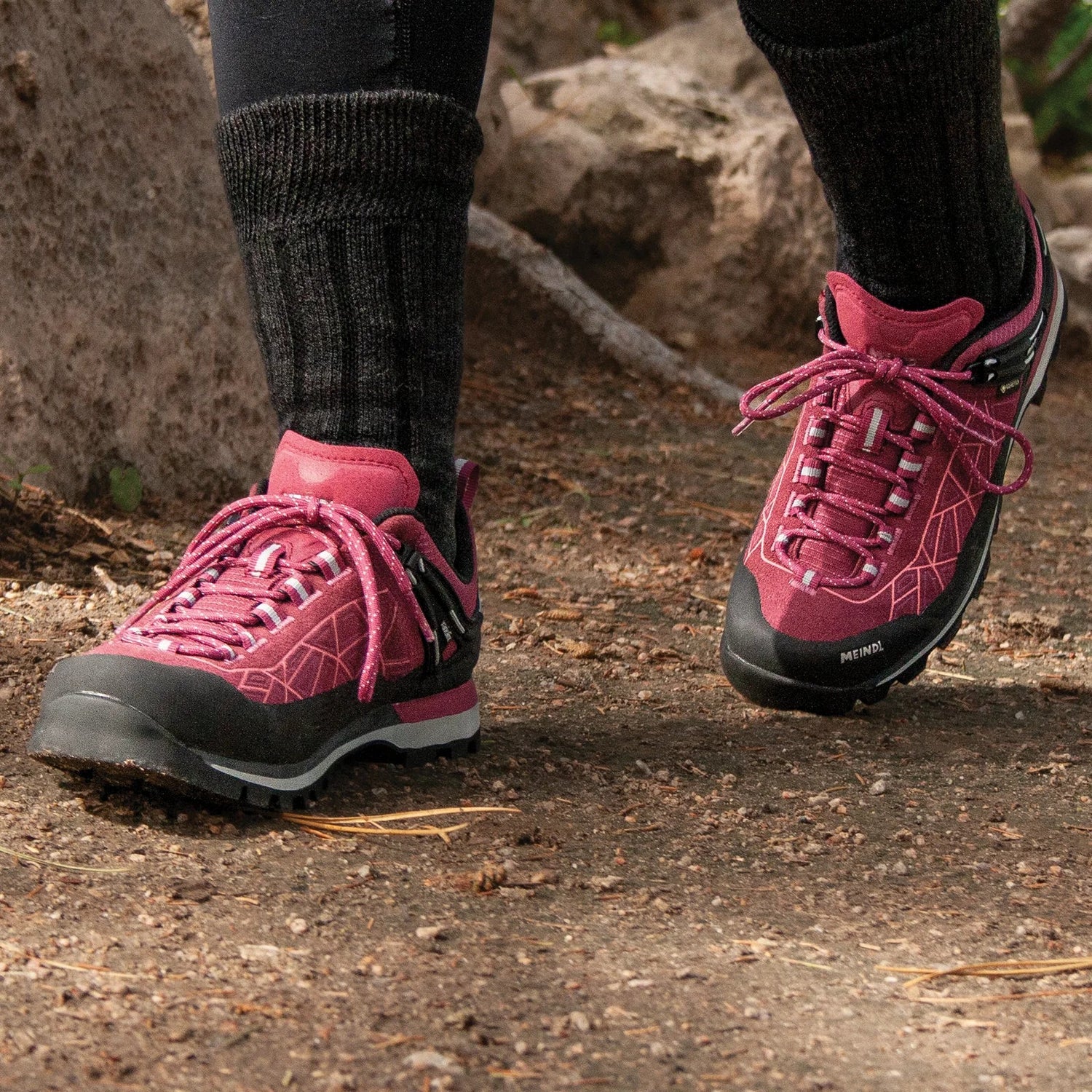 Women's Walking Shoes